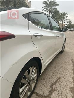 هیۆندای ئەلەنترا